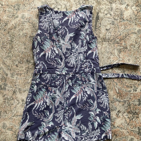 LOFT Romper – Size 6P - Picture 2 of 3